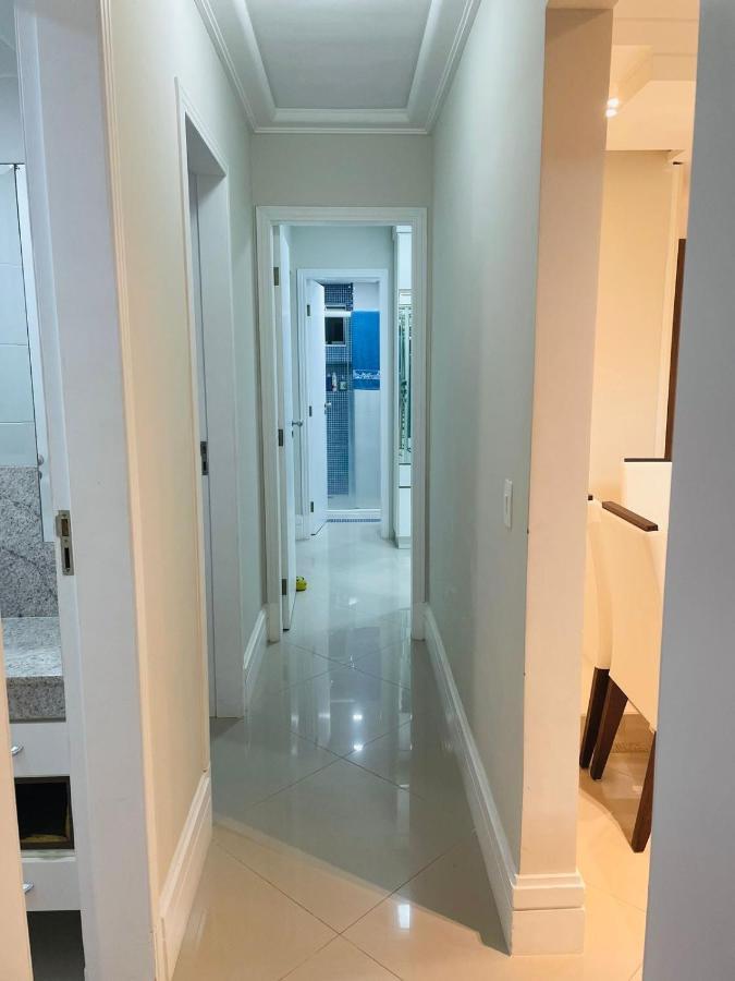 Apartamento com 3 dormitórios Balneário Camboriú Exterior foto