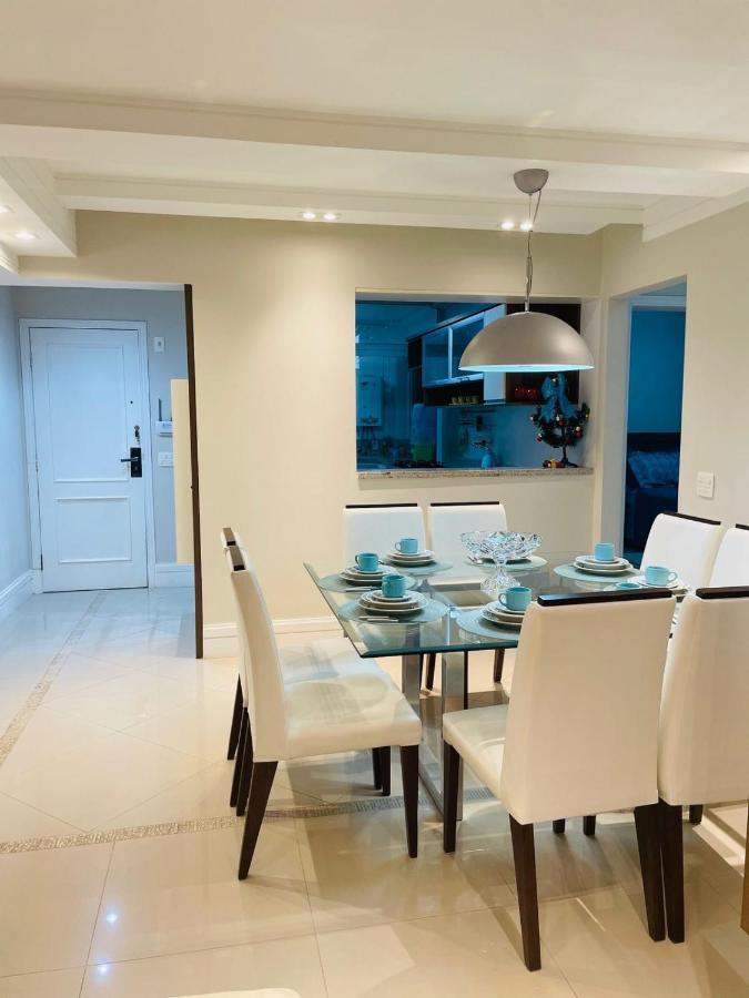Apartamento com 3 dormitórios Balneário Camboriú Exterior foto