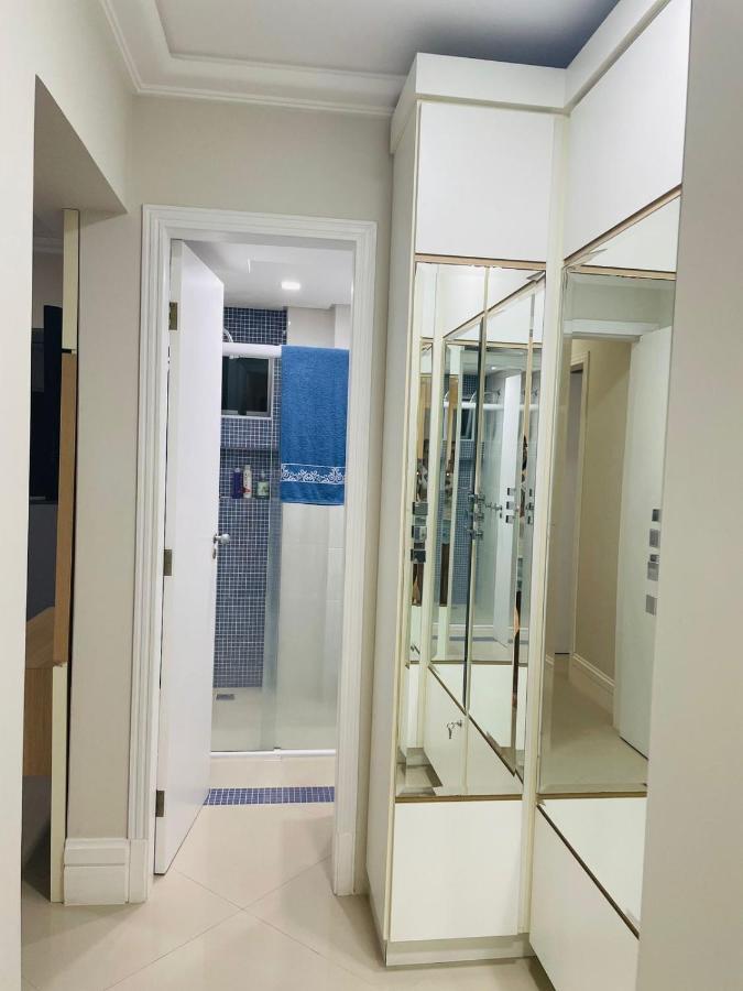 Apartamento com 3 dormitórios Balneário Camboriú Exterior foto