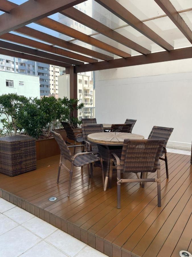 Apartamento com 3 dormitórios Balneário Camboriú Exterior foto